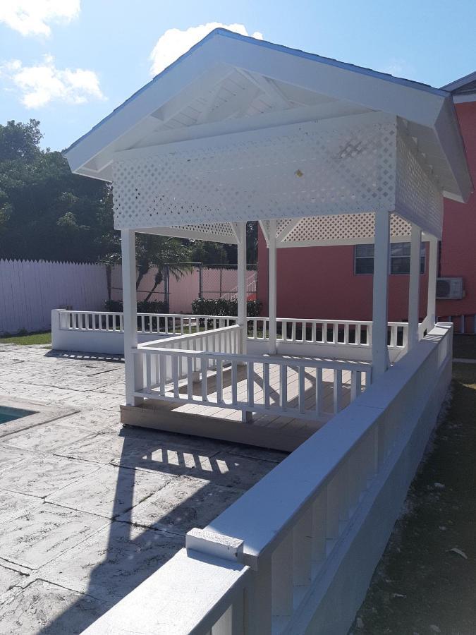 Ferienwohnung Tropical Hideaway Nassau Exterior foto
