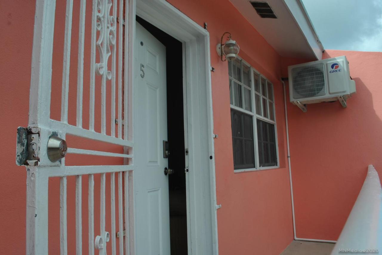 Ferienwohnung Tropical Hideaway Nassau Exterior foto
